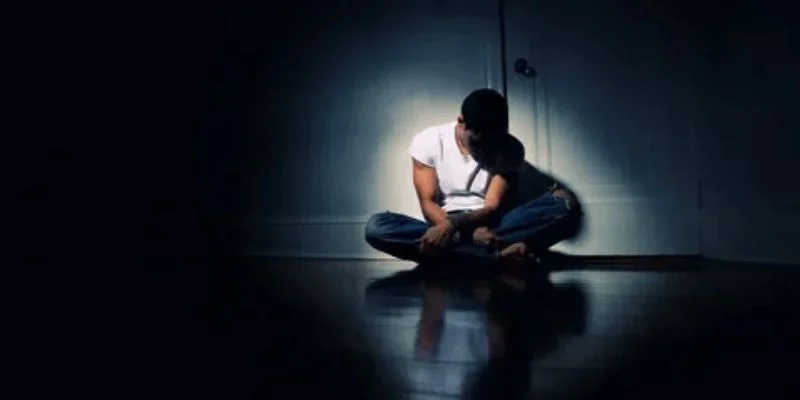 12 Unexpected Symptoms of Depression in Men